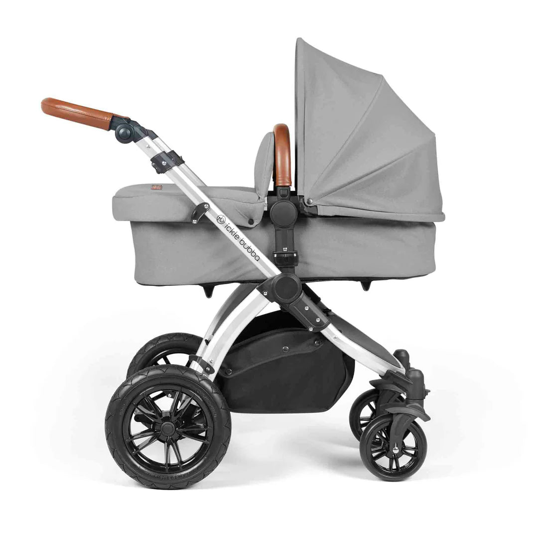 Ickle Bubba Stomp Luxe 12 Piece Travel System with i-Size Nimbus 180° Spin Car Seat & ISOFIX Base Pearl Grey on Silver