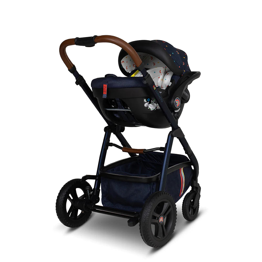 Cosatto Wow 3 Car Seat Bundle Doodle days