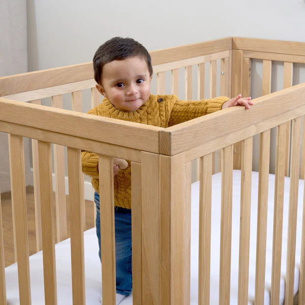 Clair-de-lune Oak Cot Bed
