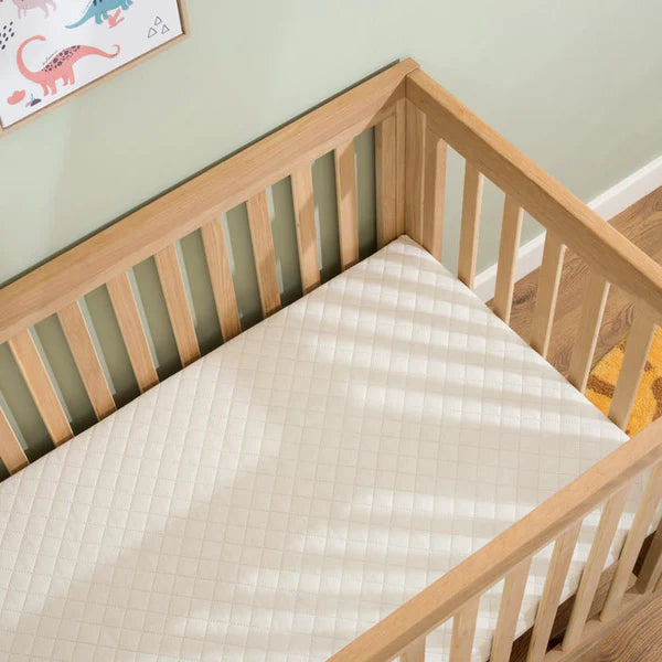 Clair-de-lune Oak Cot Bed