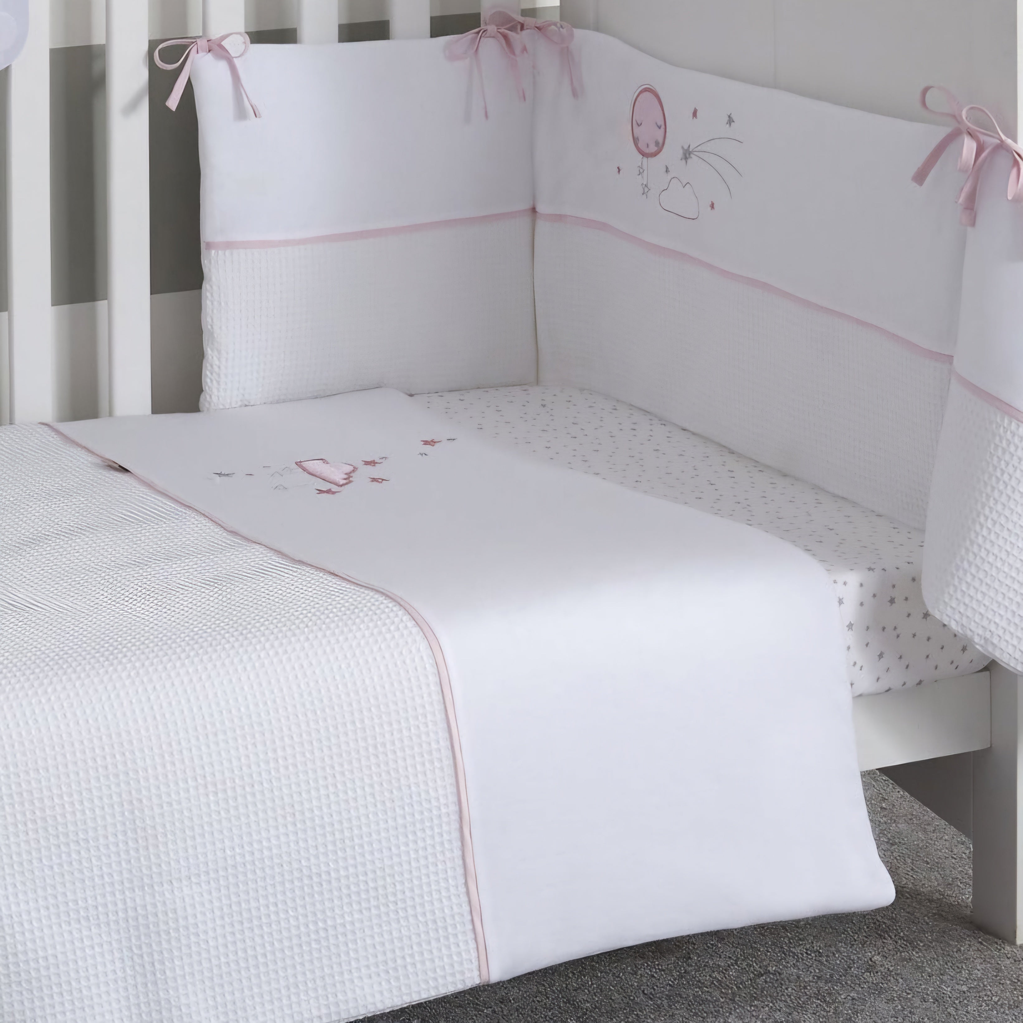 Clair-de-lune Over The Moon Cot Quilt Bumper Set White/Pink