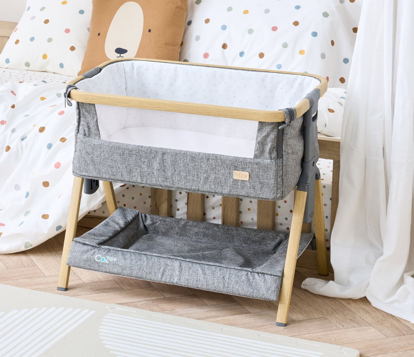 Tutti Bambini CoZee Luxe Mini Me Crib - Oak & Charcoal