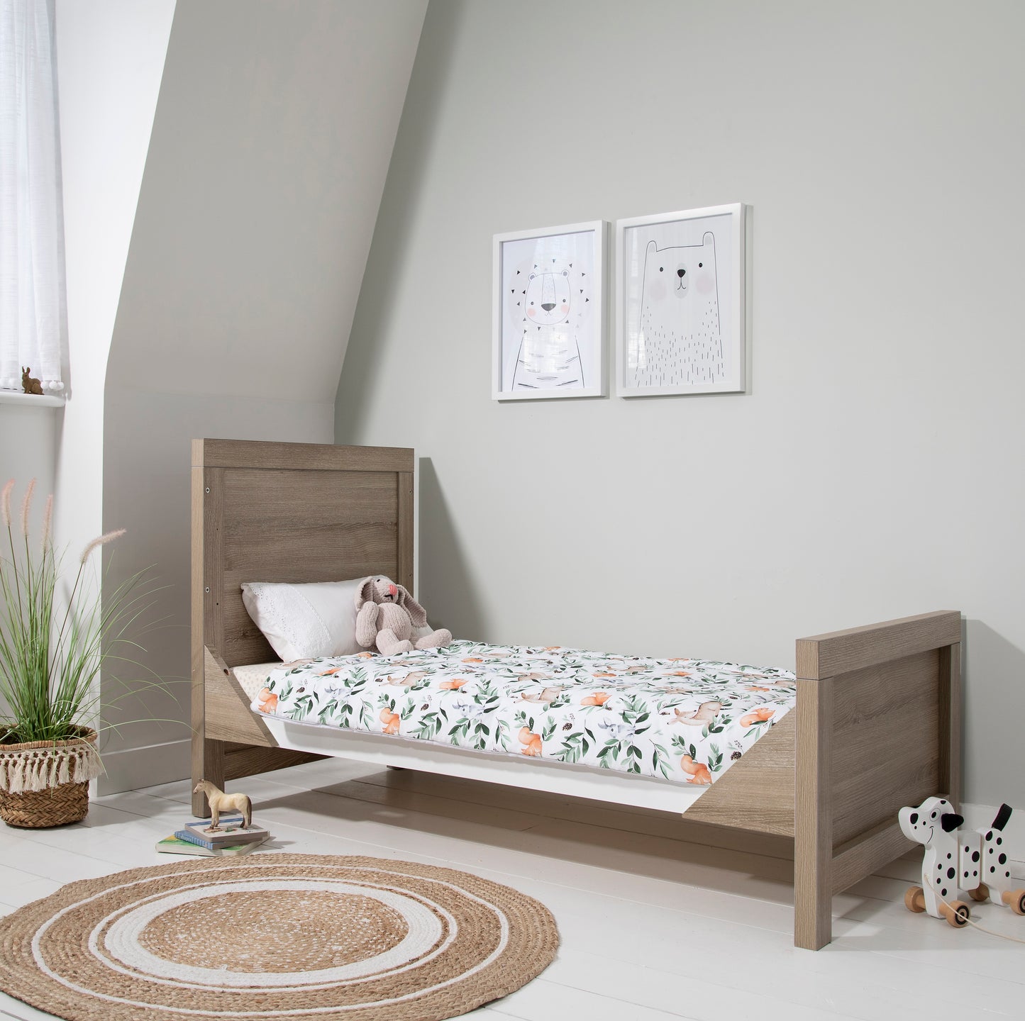 Tutti Bambini Modena 3 in 1 Cot Bed White & Oak