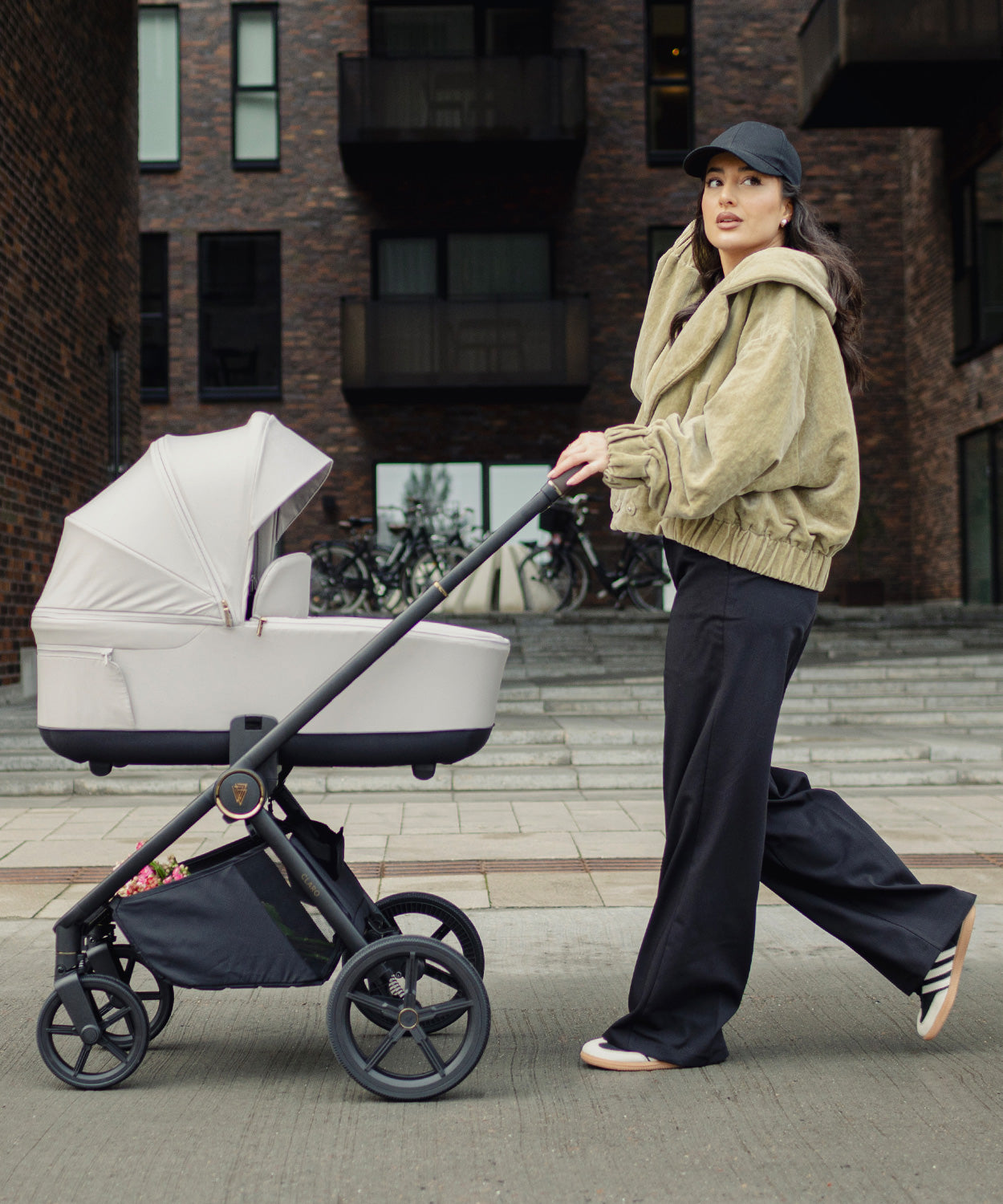 Venicci Claro Vanilla Pram