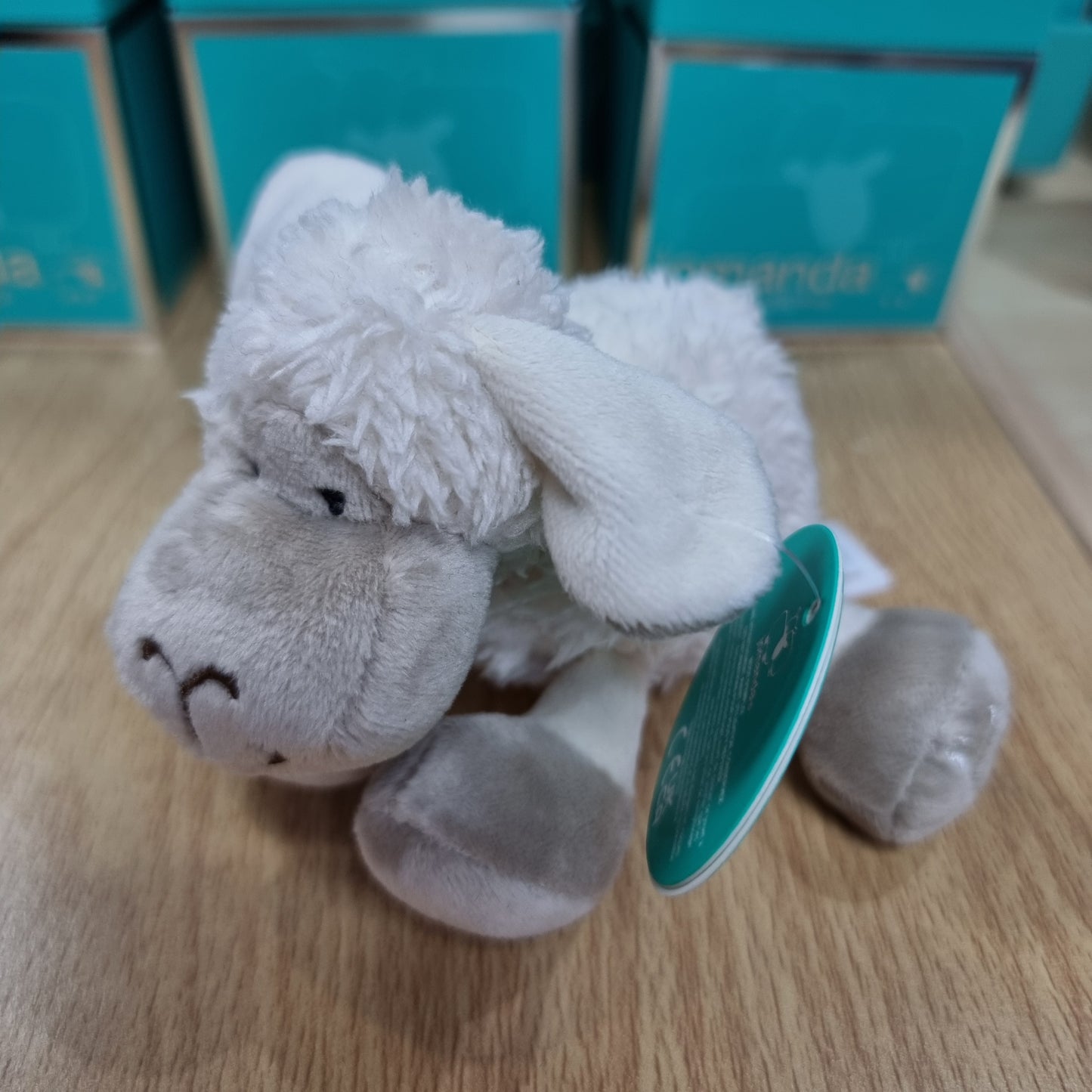 Jomanda Mini White Sitting Sheep With Pop up Box