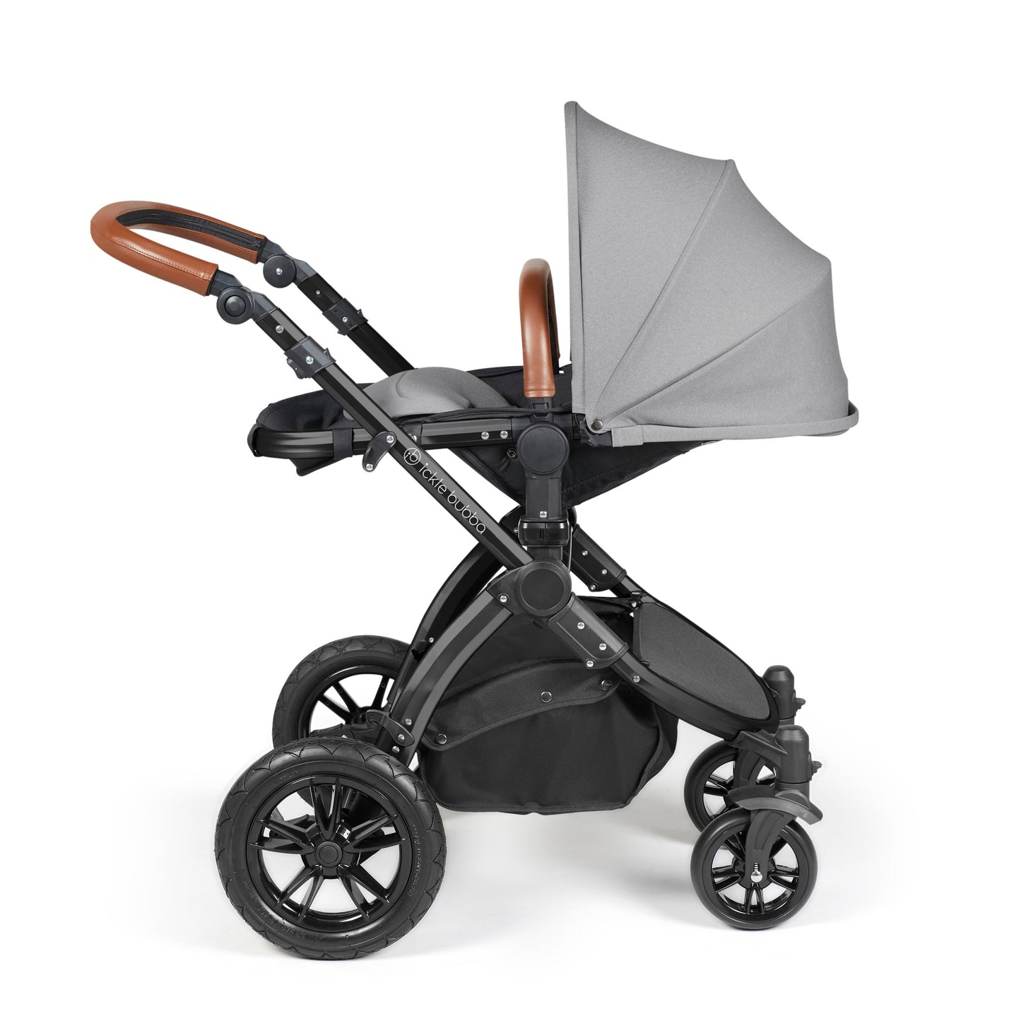 Ickle Bubba Stomp Luxe 12 Piece Travel System with i-Size Cirrus Car Seat & ISOFIX Base Pearl Grey on Black