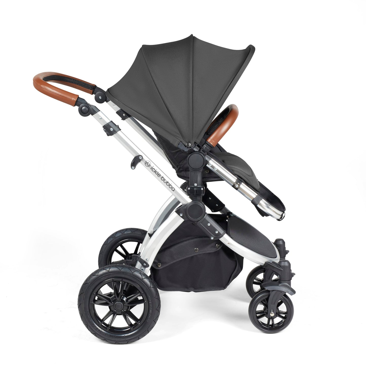 Ickle Bubba Stomp Luxe 12 Piece Travel System with i-Size Cirrus Car Seat & ISOFIX Base Charcoal Grey on Silver