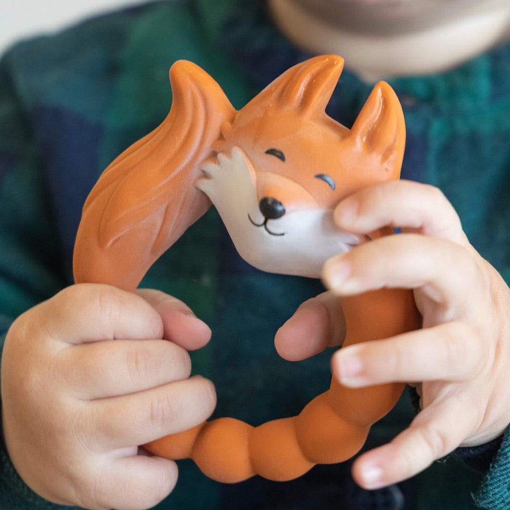 Natruba Fox Teether - Orange Feeding