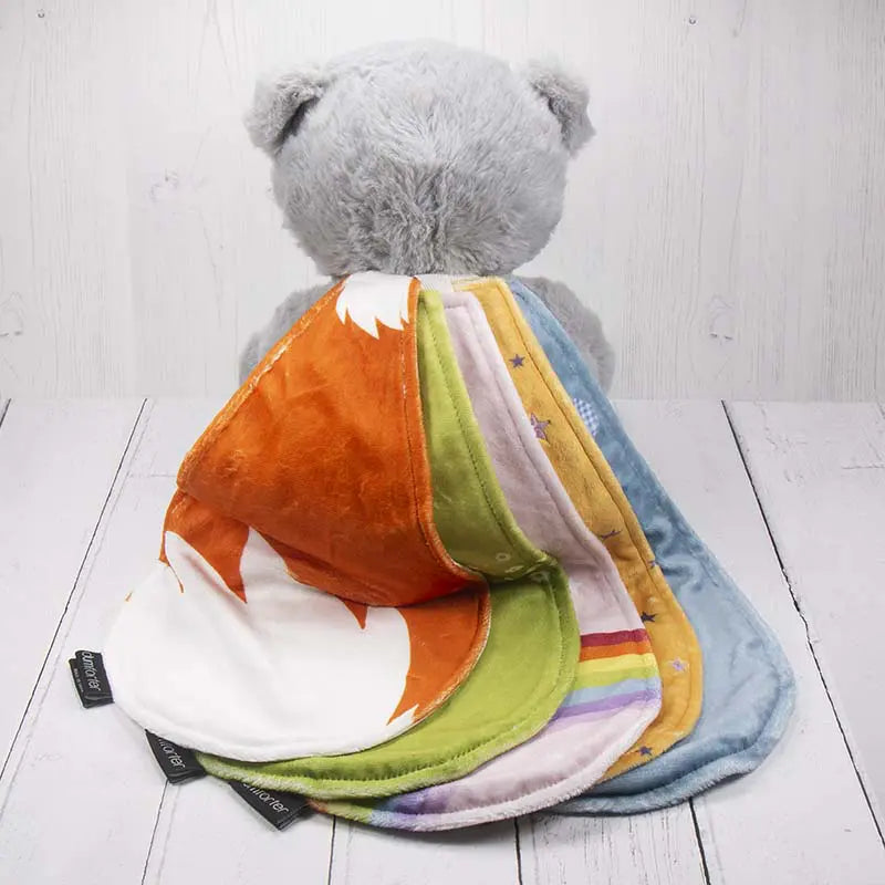 Dumforted teddy with book