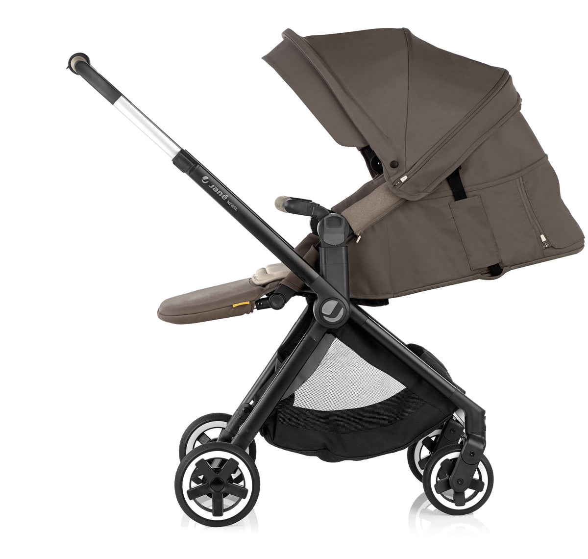 Jané Newel 10-Piece Complete Travel System Bundle  - Cold Black