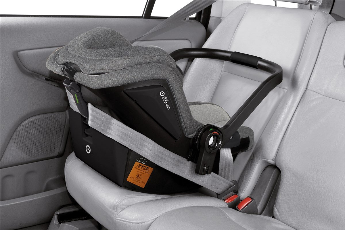 Jané Newel 10-Piece Complete Travel System Bundle  - Cold Black
