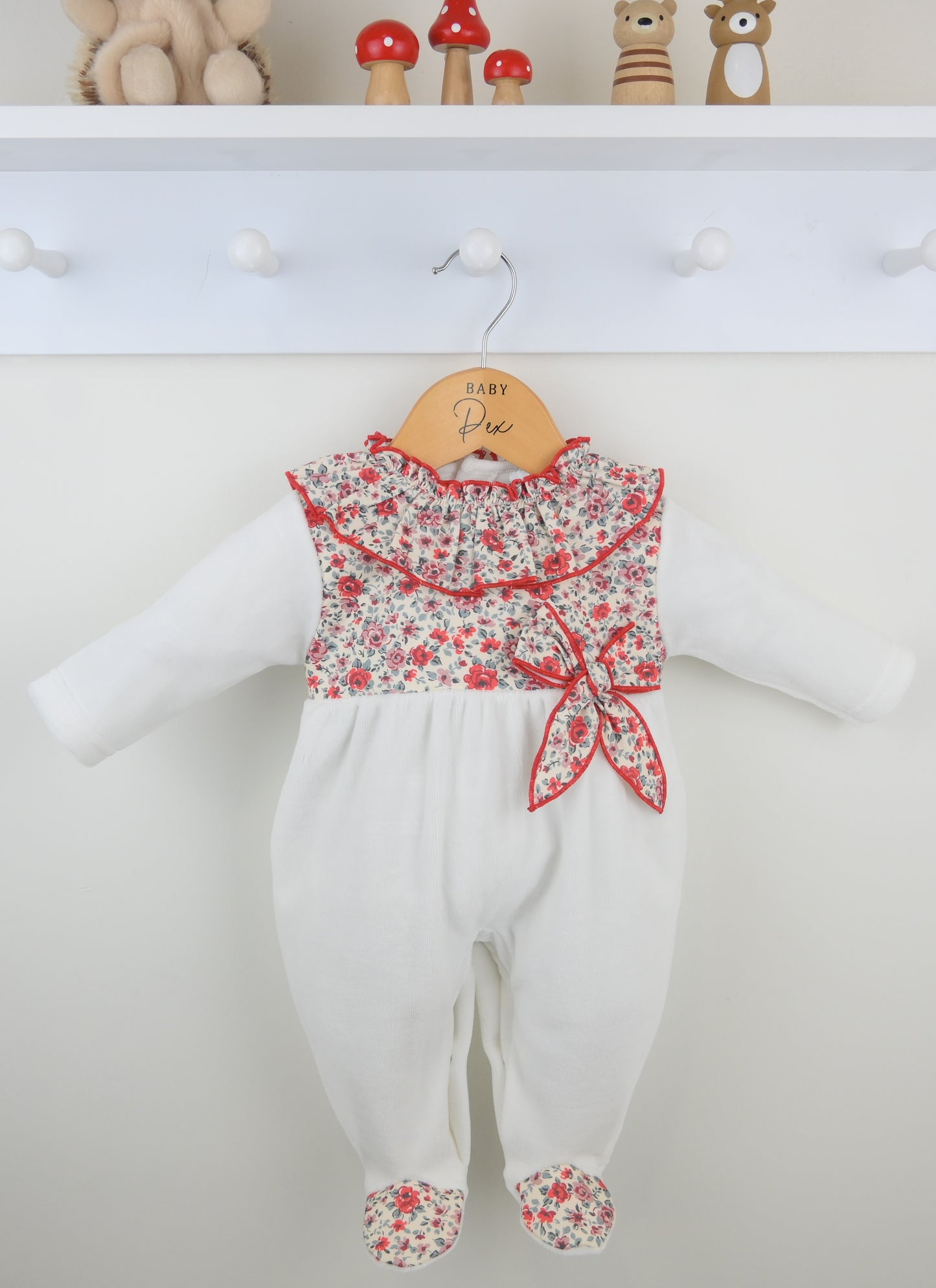 Pex Winter Rose Sleepsuit