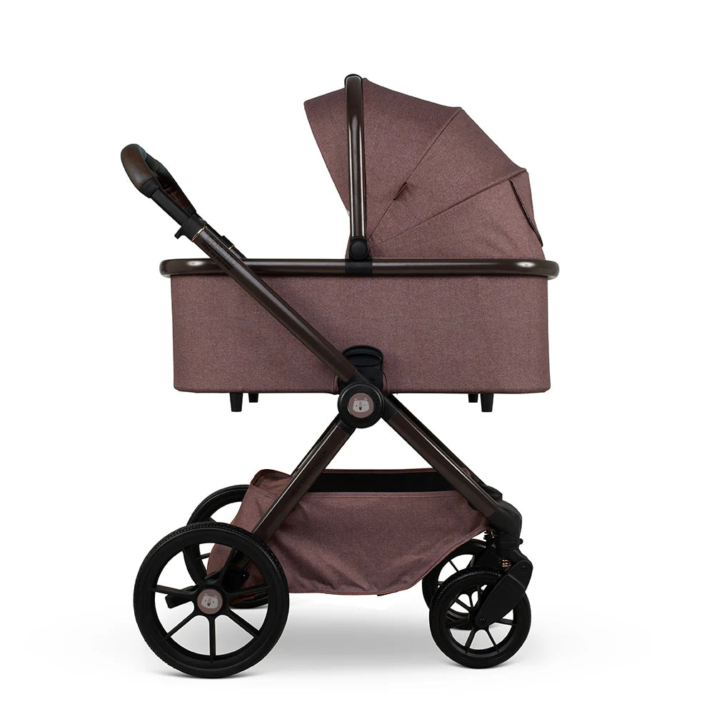 Cosatto Giggle 4 Special Edition Pram and Accessory Bundle Bear Hug