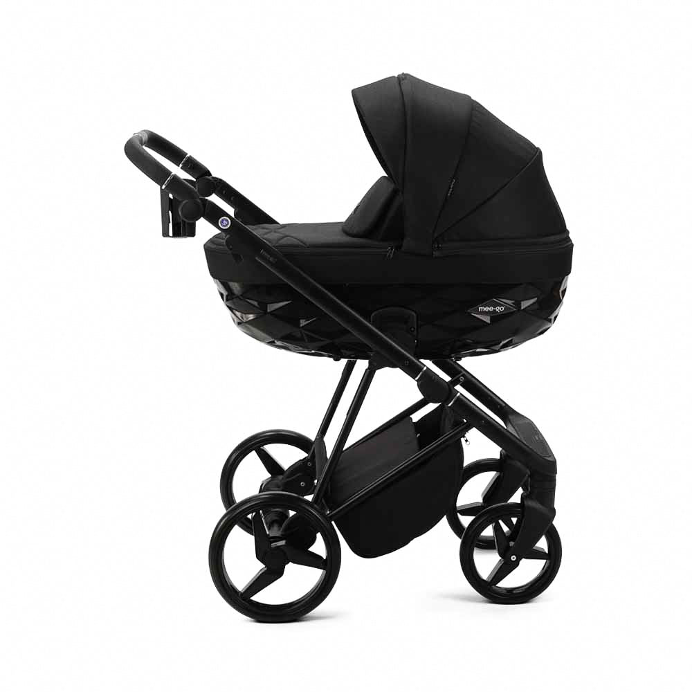 Mee-Go Milano Quantum Carbon Black Travel System