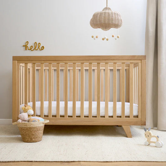 Clair-de-lune Oak Cot Bed