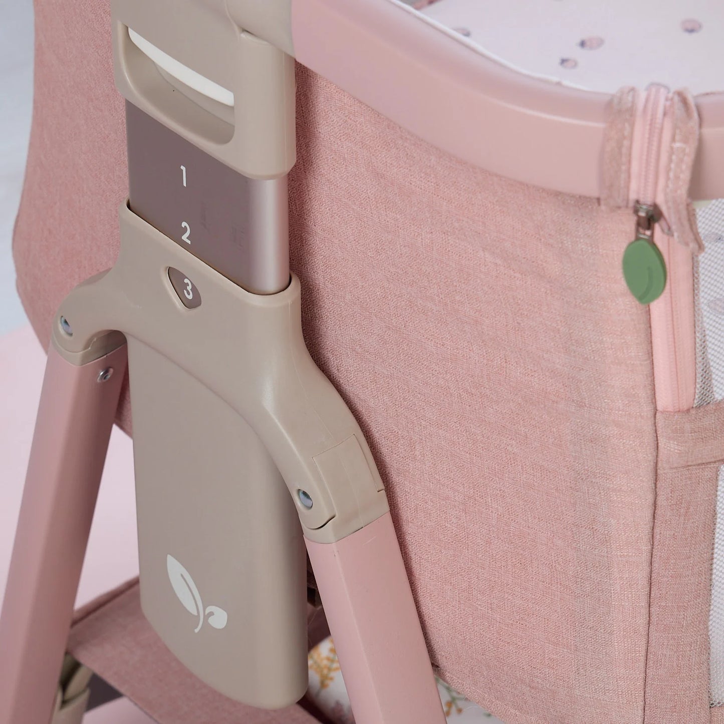 Tutti Bambini CoZee Zen Bedside Crib Blush
