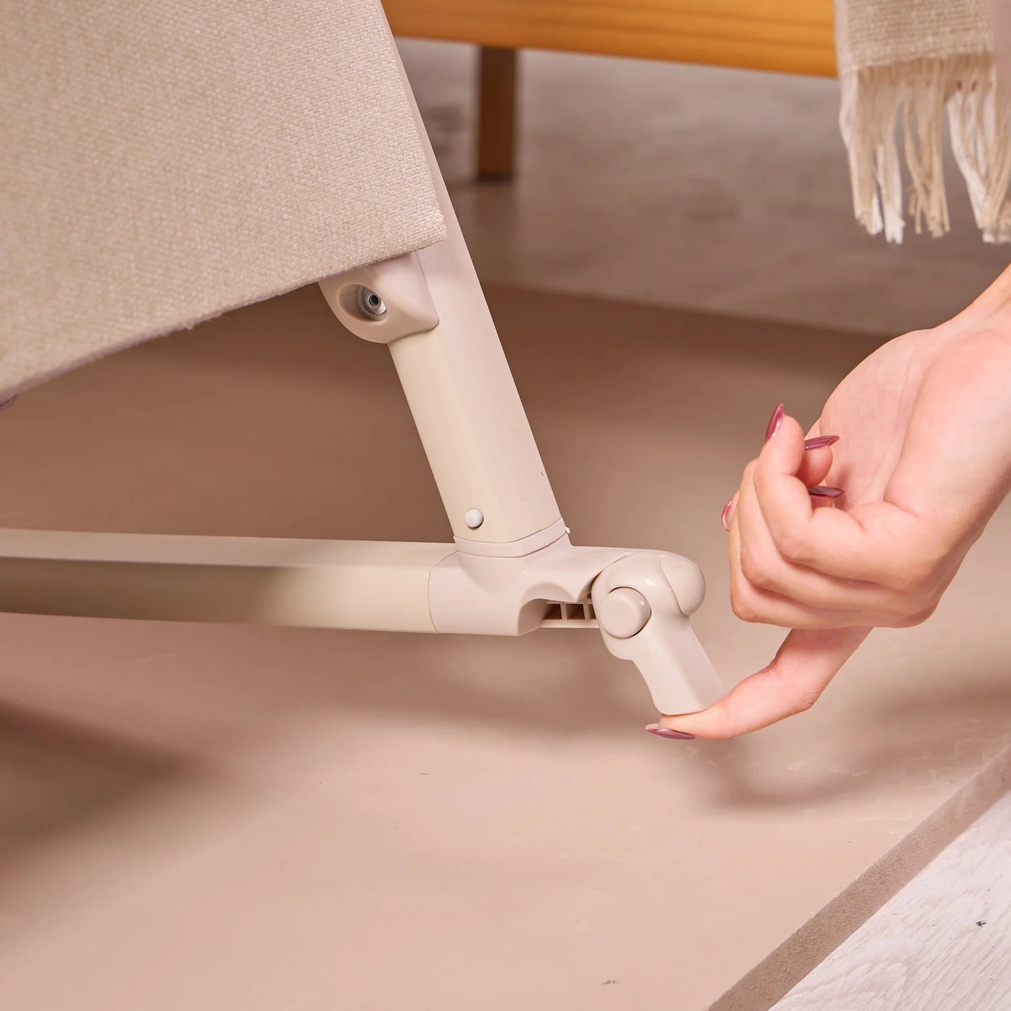 Tutti Bambini CoZee Air 2 Bedside Crib Soft Walnut & Cocoa