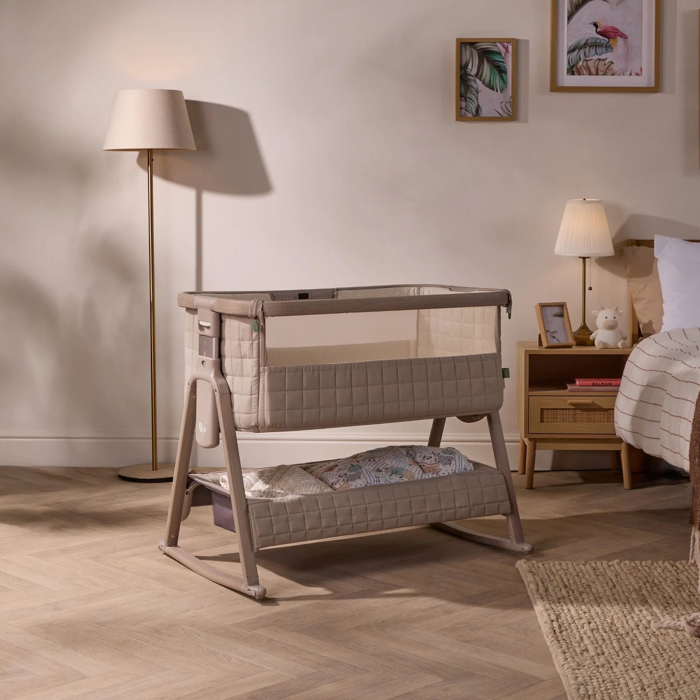 Tutti Bambini Cozee Sense Bedside Crib Soft Walnut / Cocoa