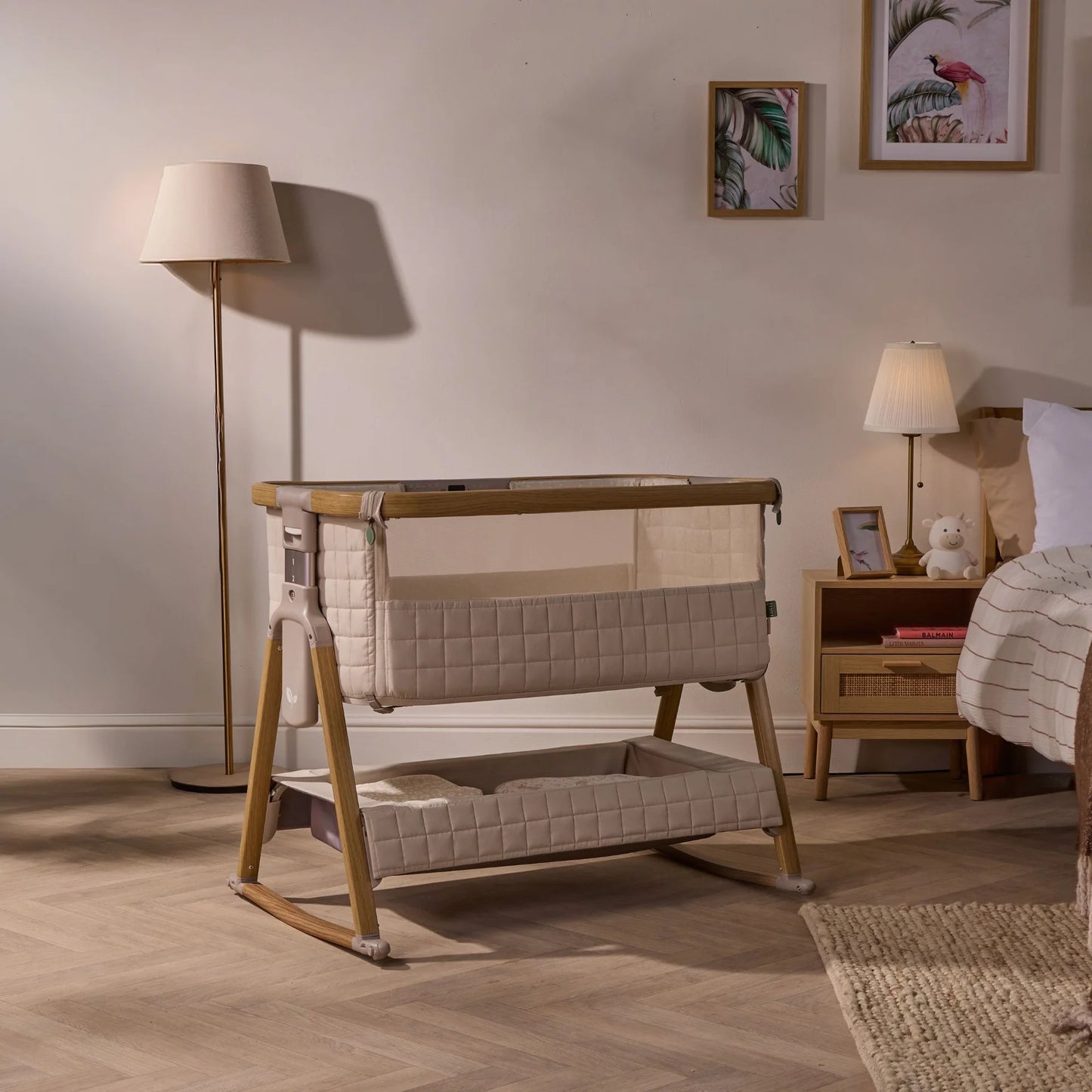 Tutti Bambini Cozee Sense Bedside Crib Toasted Oak / Sand