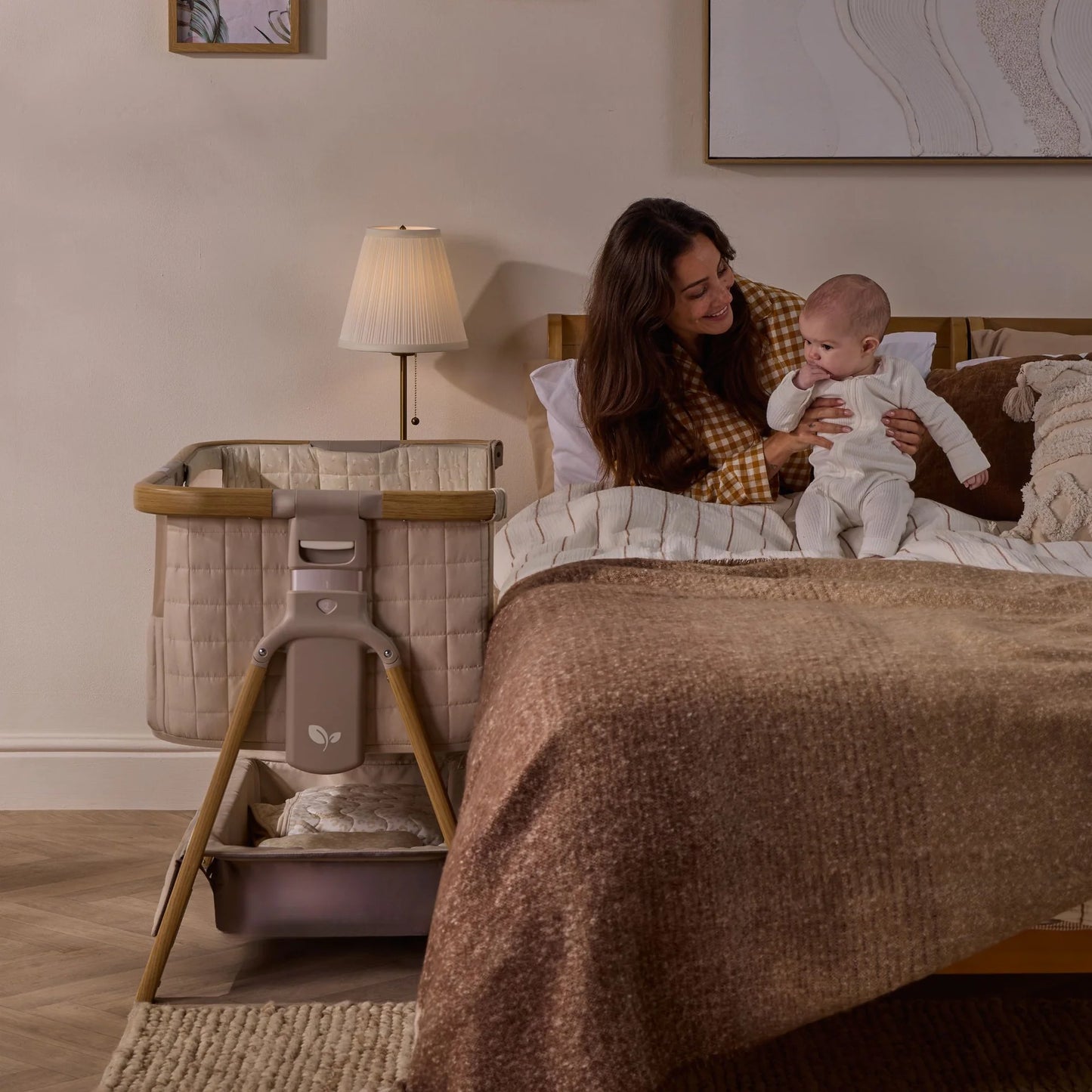 Tutti Bambini Cozee Sense Bedside Crib Toasted Oak / Sand