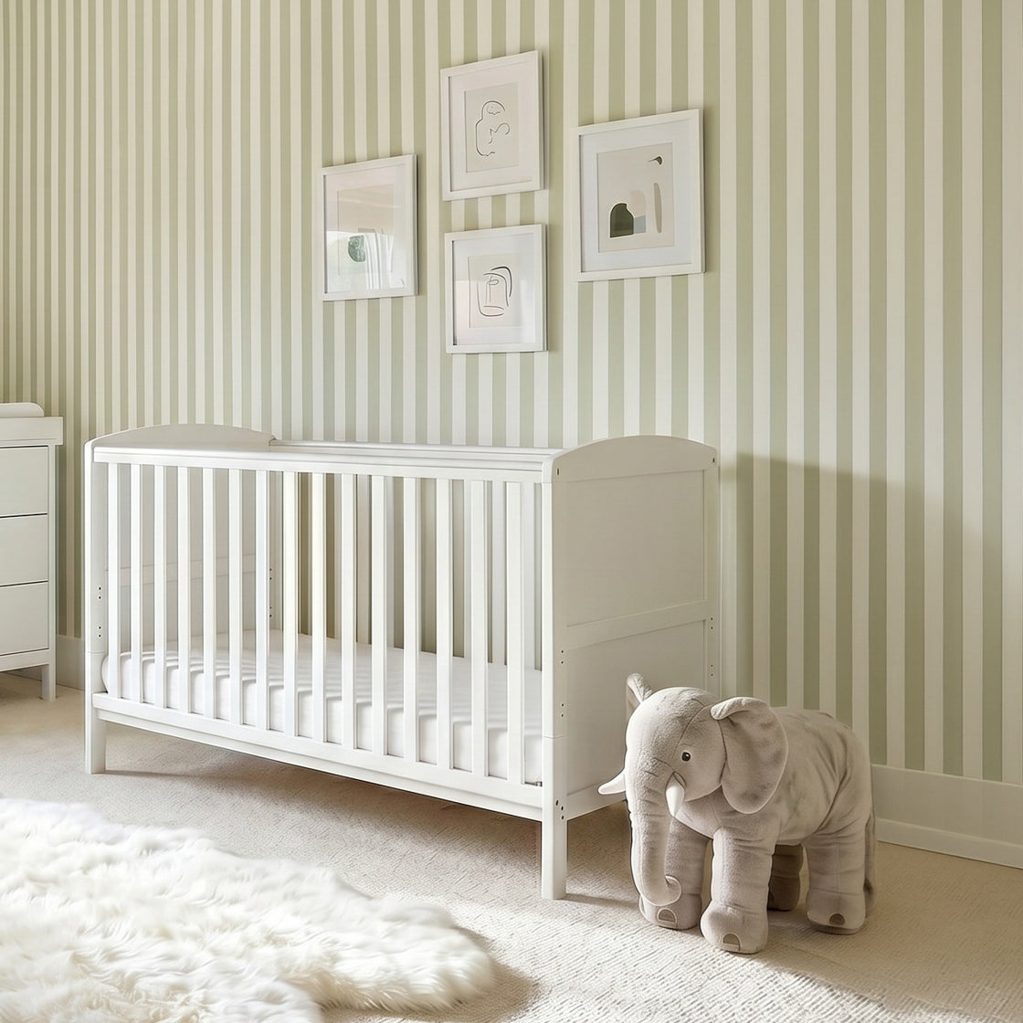 Bebe & Beyond Dreamer Cot Bed White