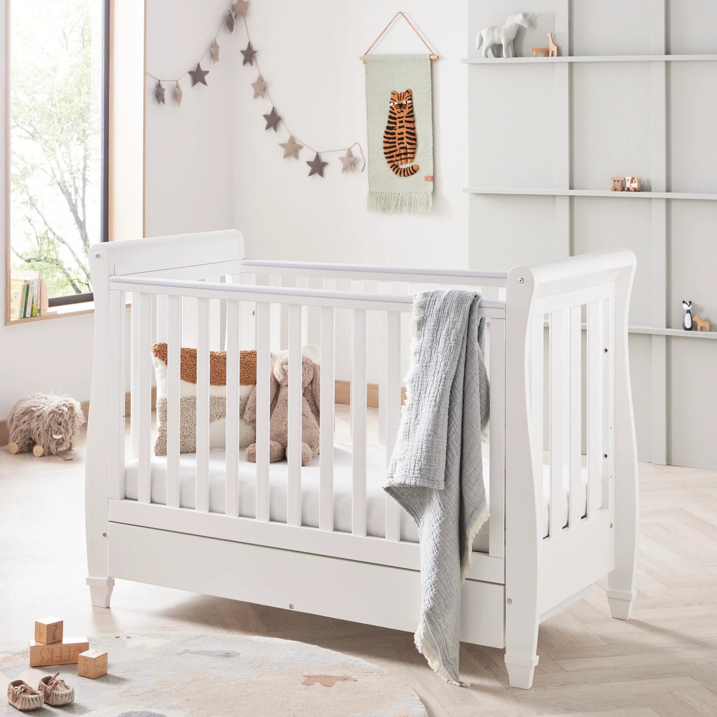 Babymore Eva Sleigh Drop Side Cot Bed – White