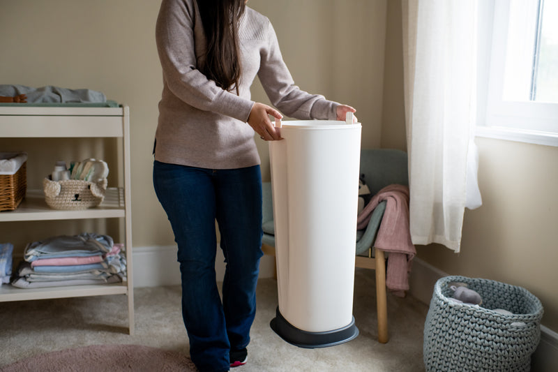 Tommee Tippee Twist & Click XL Nappy Disposal Bin