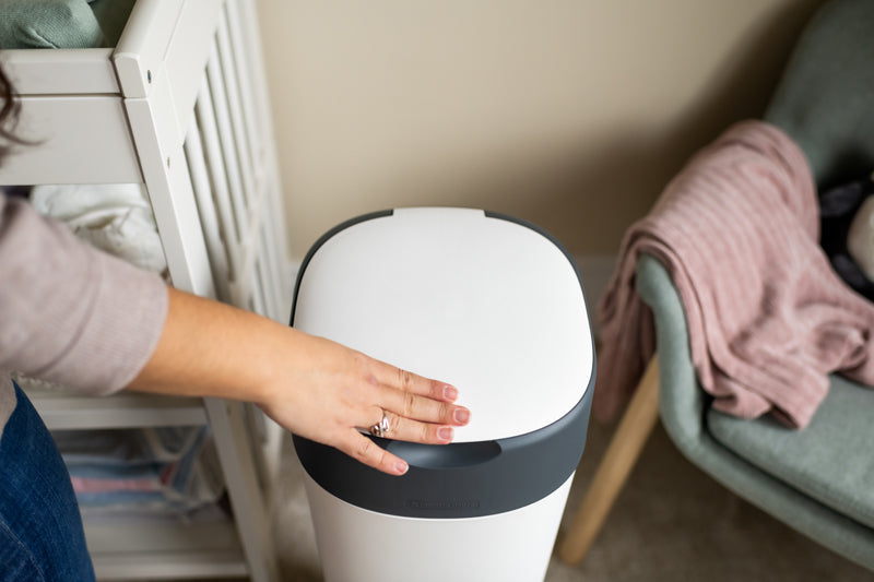 Tommee Tippee Twist & Click XL Nappy Disposal Bin