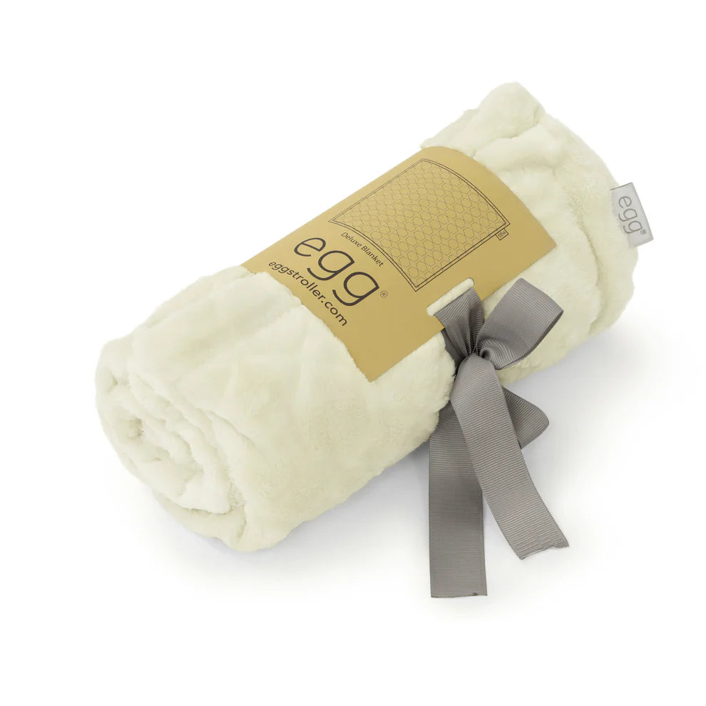 egg® Deluxe Blanket Cream
