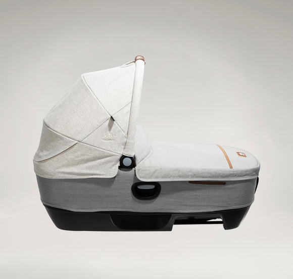 Joie Calmi R129 Signature Car Cot Bed Oyster