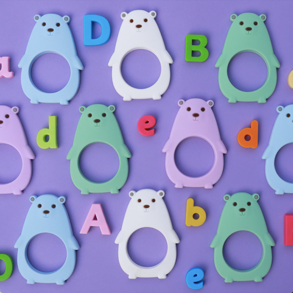 Molar Bear Teething Toy Lumi Feeding