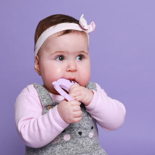 Molar Bear Teething Toy Lumi Feeding