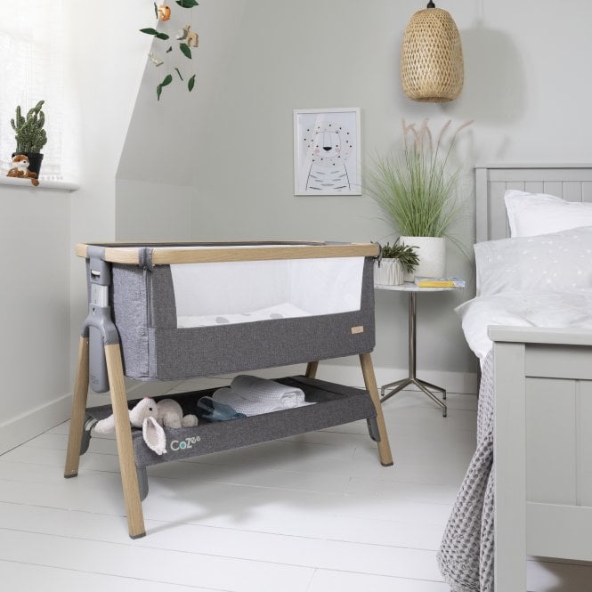 Cozee Bedside Crib Oak And Charcoal
